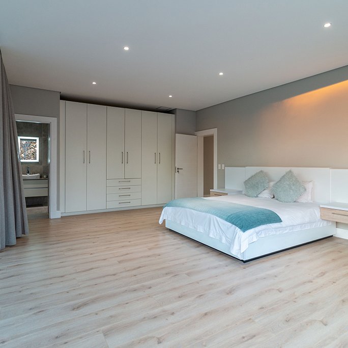 Laminate from Inovar Sandton